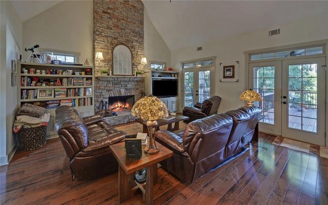 819 Tranquility Lane, Hartwell, GA 30643