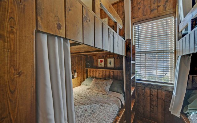 819 Tranquility Lane, Hartwell, GA 30643