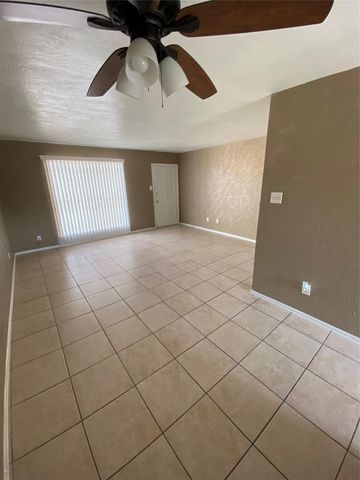 6305 Westward Street 1, Houston, TX 77081