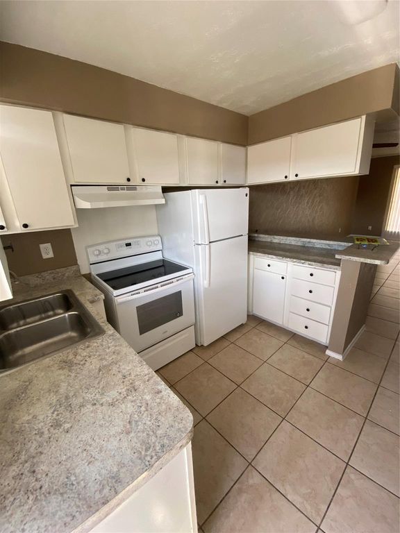 6305 Westward Street 1, Houston, TX 77081