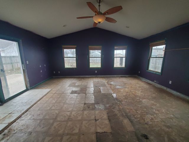 230 Myra Place, Clinton, IA 52732