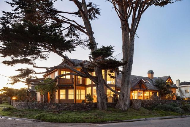 1273 Surf Avenue, Pacific Grove, CA 93950