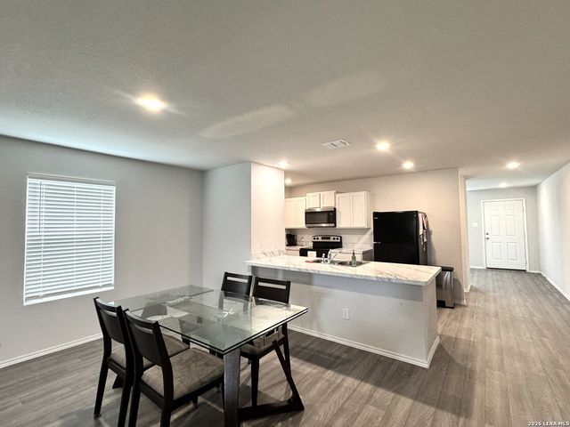 404 Jean Street, Seguin, TX 78155