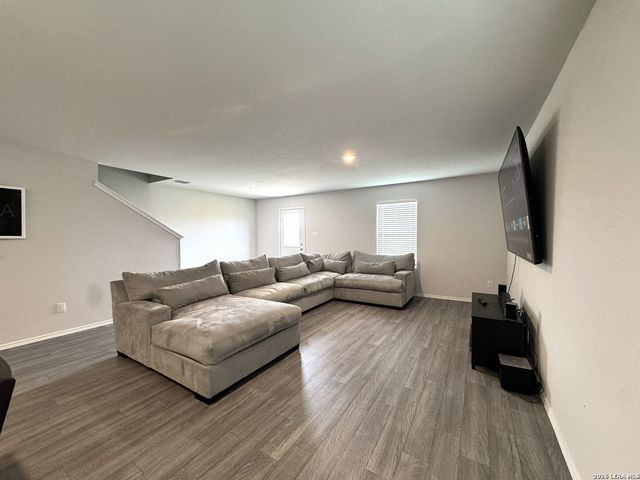 404 Jean Street, Seguin, TX 78155