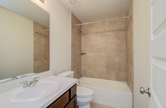 8435 Moonlight Bay Circle, Baytown, TX 77523