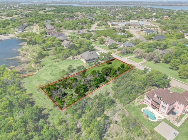 2732 Wood Lake Drive, Cedar Hill, TX 75104