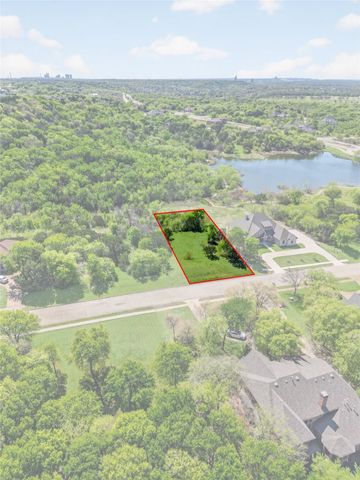 2732 Wood Lake Drive, Cedar Hill, TX 75104