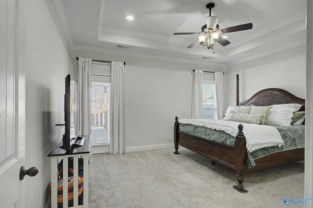 115 Grassy Bank Drive, New Market, AL 35761