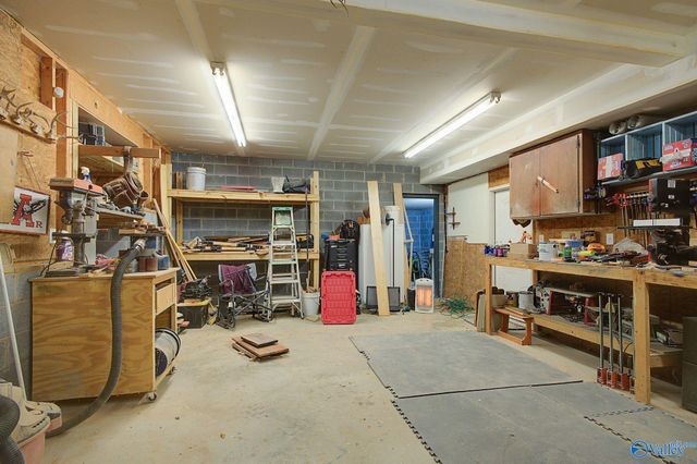 115 Grassy Bank Drive, New Market, AL 35761