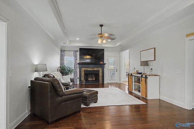 115 Grassy Bank Drive, New Market, AL 35761