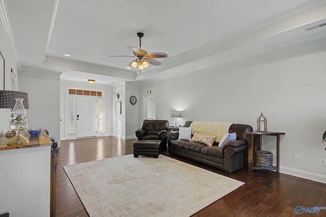 115 Grassy Bank Drive, New Market, AL 35761