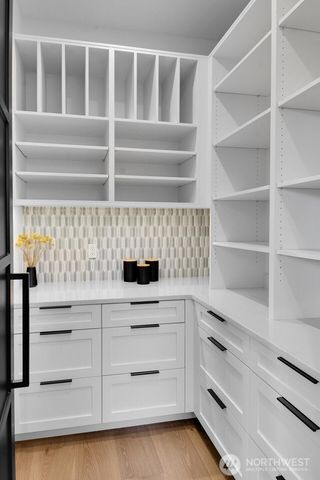 5632 NE 55th Street, Seattle, WA 98105