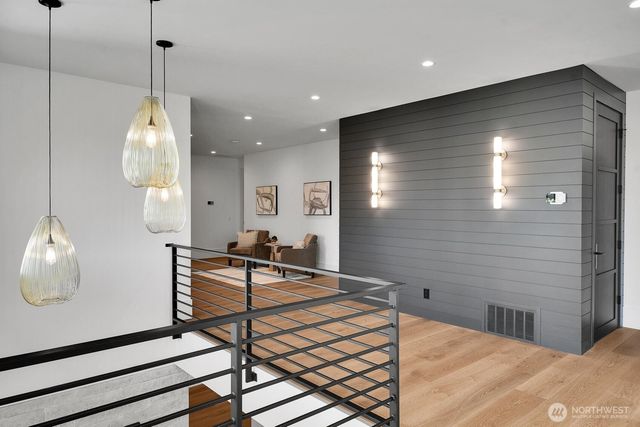 5632 NE 55th Street, Seattle, WA 98105