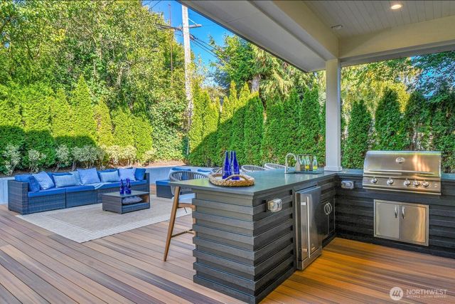 5632 NE 55th Street, Seattle, WA 98105