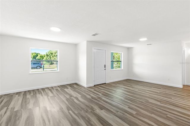 426 BASCOM COURT, Polk City, FL 33868