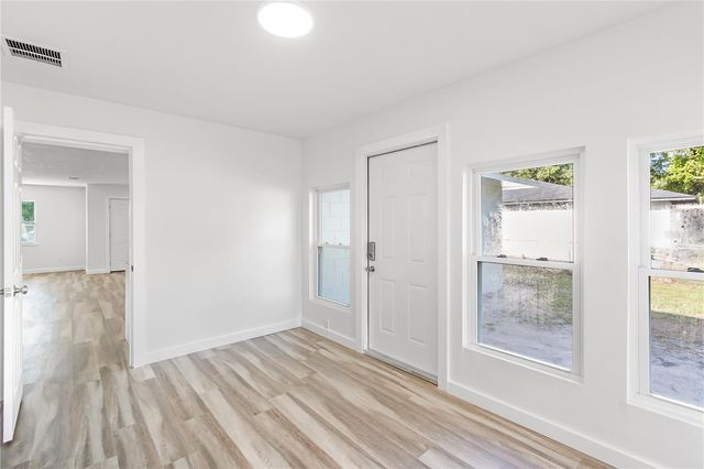 426 BASCOM COURT, Polk City, FL 33868