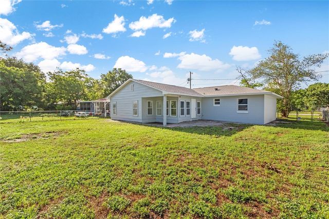 426 BASCOM COURT, Polk City, FL 33868