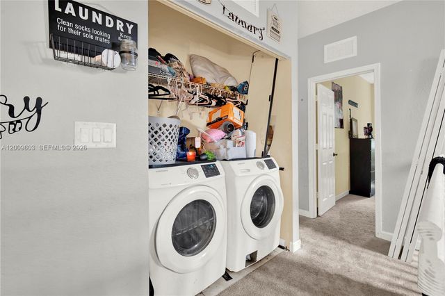 560 SE 33rd Ter, Homestead, FL 33033
