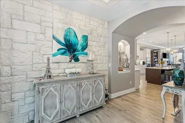 1311 S Monument Cir, Wichita, KS 67235