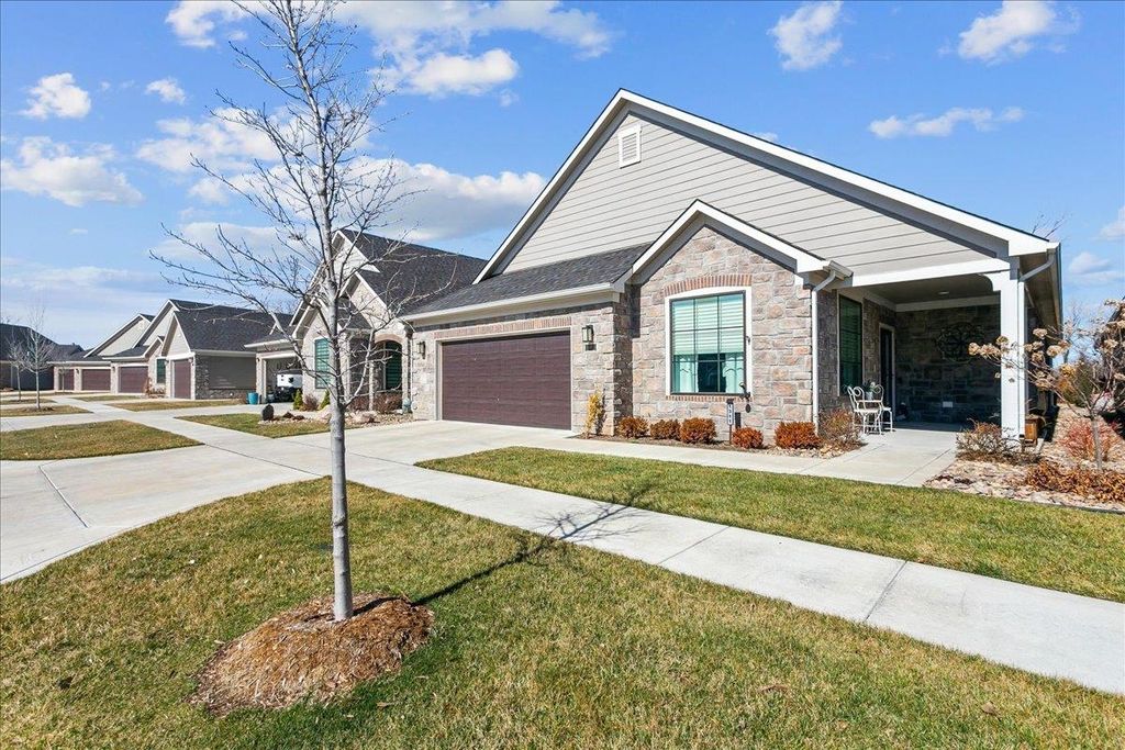 1311 S Monument Cir, Wichita, KS 67235