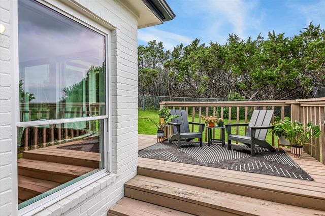 621 Peterson LN, Lakeway, TX 78734