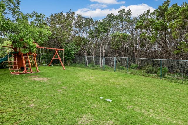 621 Peterson LN, Lakeway, TX 78734