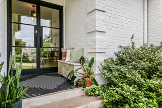 621 Peterson LN, Lakeway, TX 78734