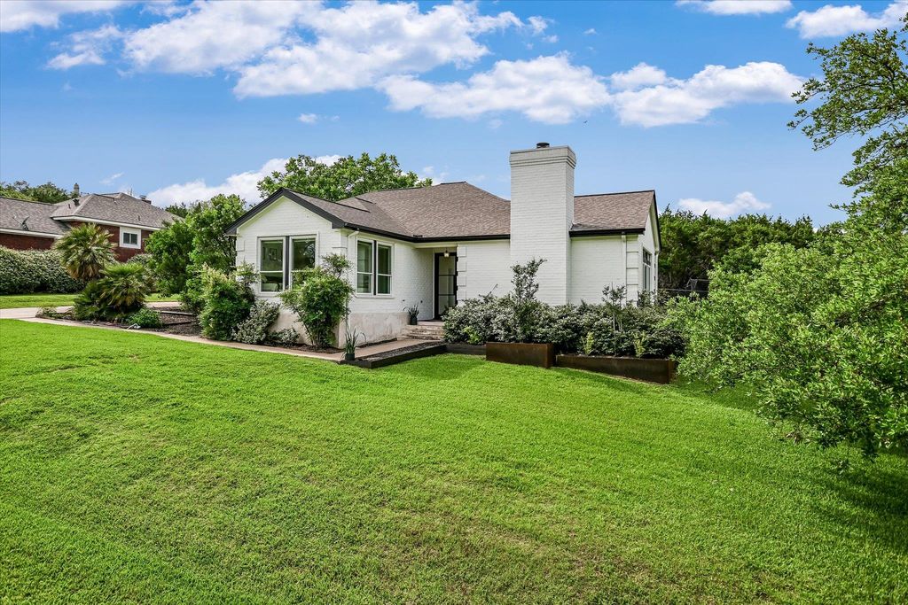 621 Peterson LN, Lakeway, TX 78734
