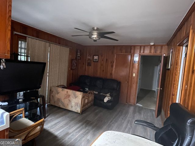 2525 Stone Road, East Point, GA 30344