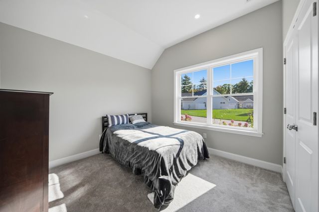 23 Liberty Lantern Lane, Fremont, NH 03044