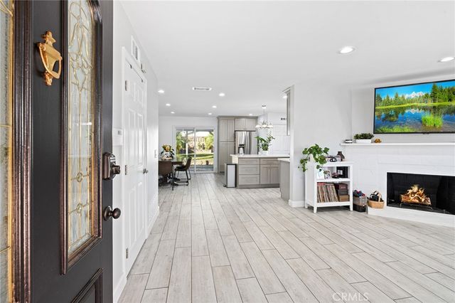 6609 Birchton Avenue, West Hills, CA 91307