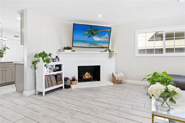 6609 Birchton Avenue, West Hills, CA 91307