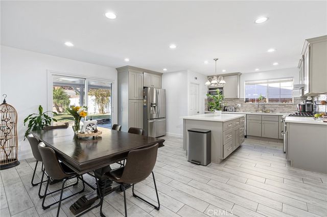 6609 Birchton Avenue, West Hills, CA 91307