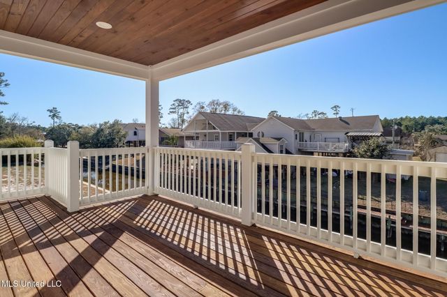 44 Fiber Street, Bay Saint Louis, MS 39520