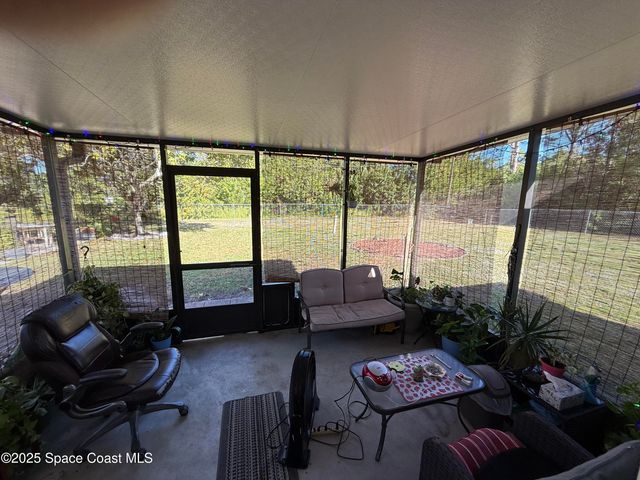 649 Waterside Road SE, Palm Bay, FL 32909