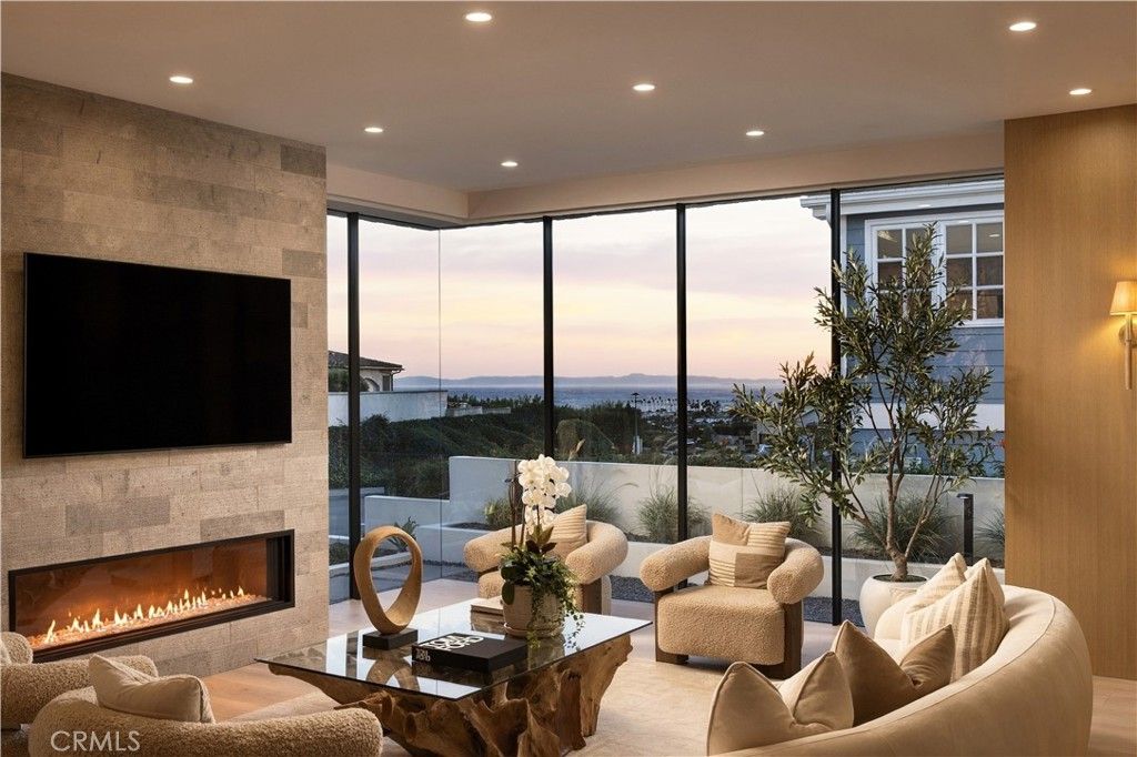 1001 Tiller Way, Corona Del Mar, CA 92625 — photo 3