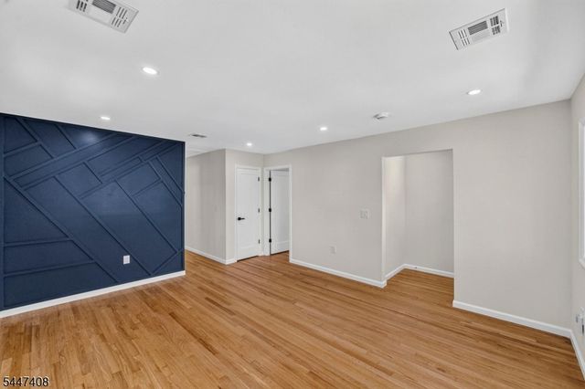 45 Adams St, Clifton City, NJ 07011