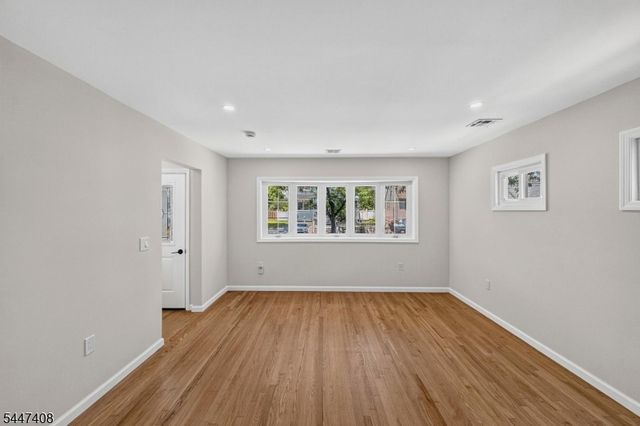 45 Adams St, Clifton City, NJ 07011