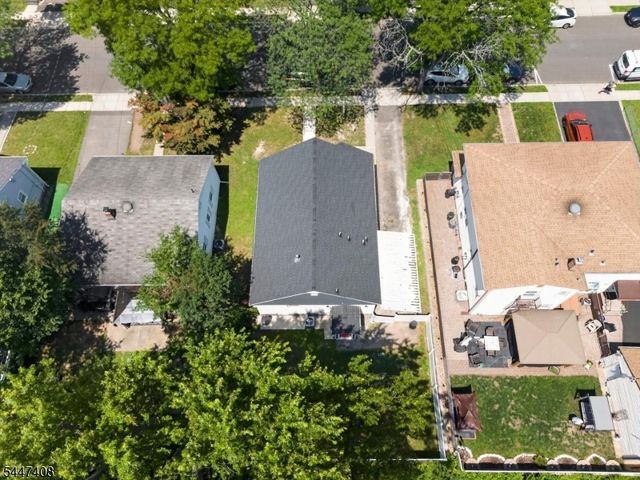 45 Adams St, Clifton City, NJ 07011