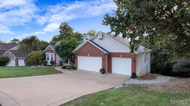 2061 Fenwick Place, Arnold, MO 63010