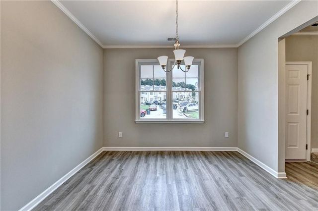 2802 Laurel Ridge Circle, Atlanta, GA 30344