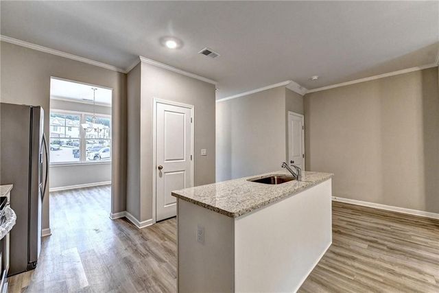 2802 Laurel Ridge Circle, Atlanta, GA 30344