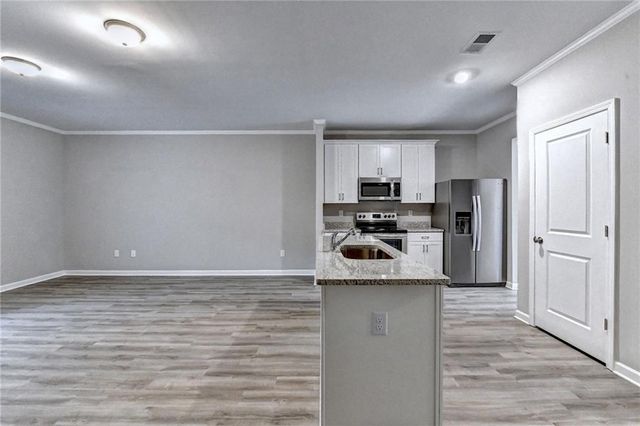 2802 Laurel Ridge Circle, Atlanta, GA 30344