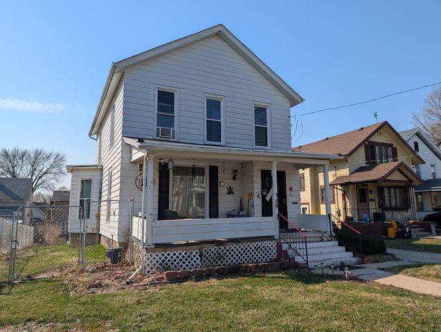 709 W Lincoln Boulevard, Freeport, IL 61032