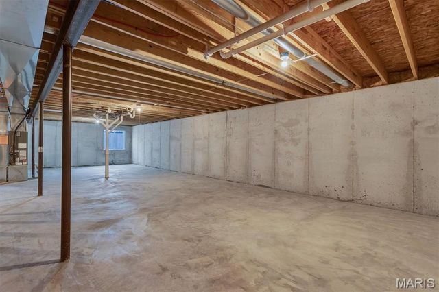 1352 Grey Wolf Drive, Imperial, MO 63052