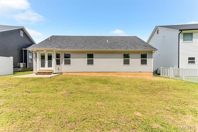 1352 Grey Wolf Drive, Imperial, MO 63052