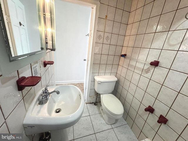 1235 HADDONFIELD BERLIN RD, Voorhees, NJ 08043