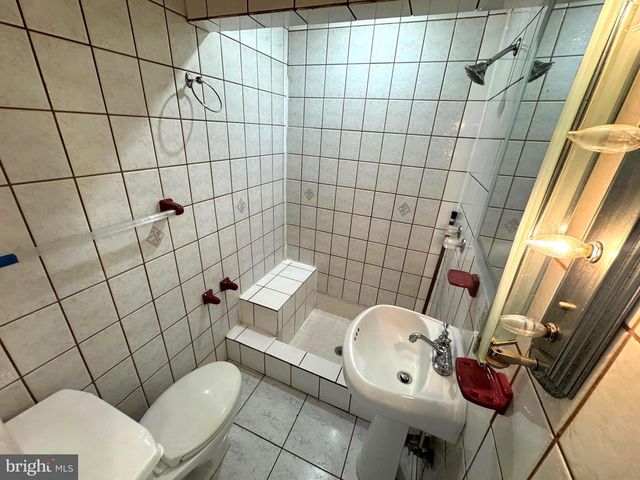 1235 HADDONFIELD BERLIN RD, Voorhees, NJ 08043