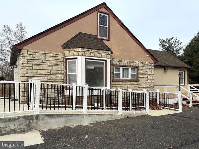 1235 HADDONFIELD BERLIN RD, Voorhees, NJ 08043