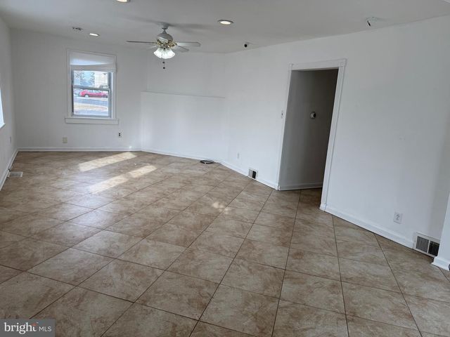 1235 HADDONFIELD BERLIN RD, Voorhees, NJ 08043